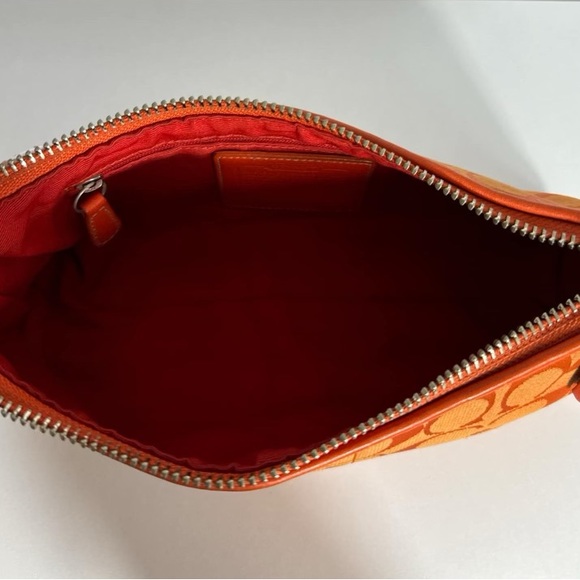 Orange Coach East West Baguette Shoulder Bag - Picture 3 of 7